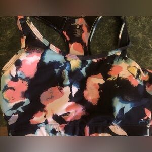 Layer 8 sports bra small